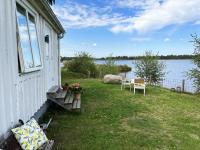 B&B Kalmar - Cozy cottage located on a nice sea plot on Boholmarna outside Kalmar - Bed and Breakfast Kalmar