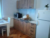 B&B Jagodina - Apartman Iris - Bed and Breakfast Jagodina