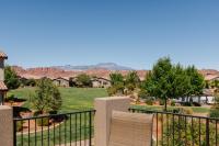Paradise Village 36 Bunk Beds, BBQ Grill, Community Resort Style Pool and Water Park - B&B Santa Clara