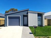 Brand New & Cosy in Kapiti - New 3-Bedrooms 4-Beds in Paraparaumu - Chambres d'hôtes Paraparaumu
