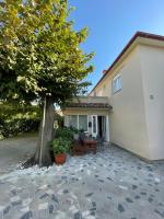 Rooms Krstinić 84 - B&B Palit