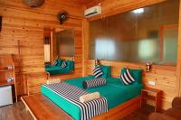 Deluxe Doppelzimmer (2 Erwachsene & 1 Kind)