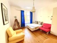 Small Studio in Design District - Ferienwohnung