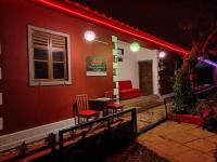 B&B Mahabaleshwar - Junglee Nest Holiday Home - Bed and Breakfast Mahabaleshwar