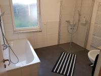 Doppelzimmer mit Gemeinschaftsbad