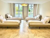 Sanierte 5 Zimmer Luxus Standard Apartment auf 350qm - Ferienwohnung Hamburg