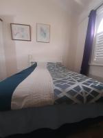 Beach 1 Bedroom 32 - Chambres d’hôtes Ocho Rios