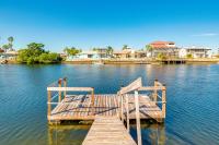 Waterfront Florida Escape with Deck and Private Dock! - B&B Hernando Beach