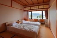 Japanese-Style Twin Room with Sea View