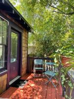 Old Town Gem - B&B
