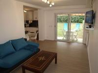 Appartement terrasse jardin rive gauche du port - B&B