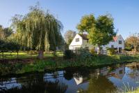 Peaceful Riverside Five Bed Cottage in Somerset - B&B Langport