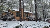 Kathys Cabin, King Bed, Hot Tub, Near-NAU & Downtown attractions, Perfect Year-Round Mountain Getaway - B&B Flagstaff