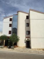 Apartments Villa Cherry - B&B Novalja
