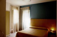 Camera Matrimoniale/Doppia con Letti Singoli