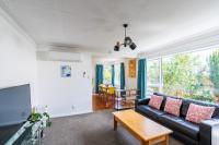 B&B Dunedin - Modern home in Dunedin - Bed and Breakfast Dunedin