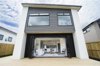 Experience The Magic of Riverside Living - 5 beds - B&B Hamilton