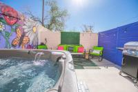 B&B Albuquerque - Bohemian Chic an Eclectic Escape-Hot Tub-Pet Friendly-No Pet Fees! - Bed and Breakfast Albuquerque