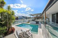 B&B Gold Coast - Stunning Entertainer with private beach - Bed and Breakfast Gold Coast