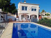 Meerblick Villa mit Terrasse, Pool und kostenlosen WLAN neu renoviert - B&B Benissa