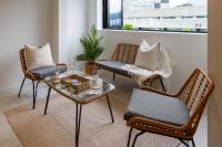 In the heart of it all: 2 bed CBD townhouse - B&B