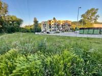 Apartment Rosnička, Perfect Location with 24h Checkin, Balcony, AC & Free Parking - Ferienwohnung