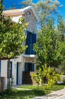 Ilianthos Apartments & Rooms - B&B Mikros Gialos