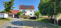 B&B Zirndorf - Ferienhaus Bauer - Bed and Breakfast Zirndorf