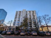 Bella Luna Luxury Suites - Oasis Gem in Warsaw - B&B Warsaw