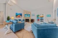 Saltwater Oasis - Large Pool - B&B