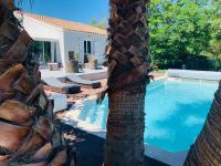 B&B Mireval - CHARMANT STUDIO INDEPENDANT PROCHE MER parking privé - Bed and Breakfast Mireval