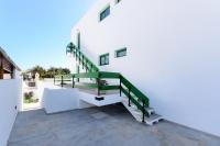 Blue Volcano - Pool and Gym in Sport Center Fariones included By Lanzarote Vacation Homes - Chambres d'hôtes Puerto del Carmen