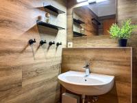 Apartment mit Terrasse