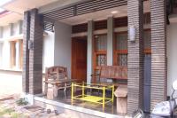 B&B Bandung - Homestay Bougenville Antapani Syariah - Bed and Breakfast Bandung