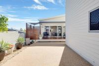 Modern Luxury Studio Apartment - B&B Emu Park