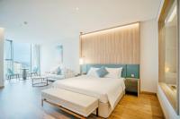 A la Carte Ha Long Residences Căn hộ 5 stars cạnh biển - B&B Hạ Long