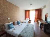 B&B Primorsko - Семеен Хотел Детелини - Bed and Breakfast Primorsko