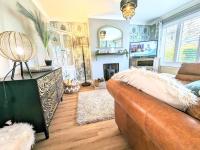 B&B Keyworth - Spacious lovely 3 Bed House in Keyworth Nottingham suit CONTRACTORS OR FAMILY - Bed and Breakfast Keyworth