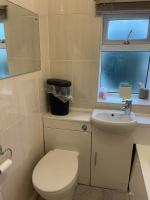 Spare room in a family house - B&B