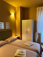 Chambre Lits Jumeaux avec Toilettes Communes