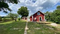 B&B Kalmar - Charmig, nyrenoverat och fullt utrustad stuga. Anpassad för hundar, nära till naturen och havet. Gångavstånd till golfbana. - Bed and Breakfast Kalmar