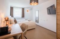 Twin Room with Private Bathroom