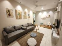 TL LEGEND HOMESTAY Ipoh garden east - Chambres d’hôtes