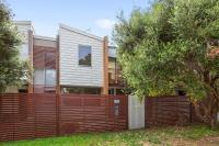 Beach House at Lonnie - Ferienwohnung