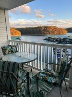 Condo at Parkview Bay - Your Lakefront Oasis - B&B