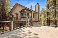 The 717 - Upper Moonridge - VERY Close to Resorts! - B&B