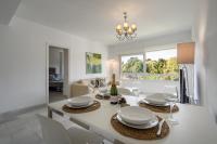 B&B Marbella - Beach Front apartment in Puerto Banus - Bed and Breakfast Marbella