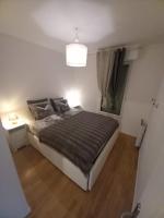 COSY PARIS WITH BALCONY - Ferienwohnung Issy-les-Moulineaux