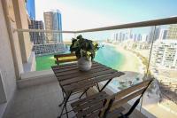 Luminous 1BR Apartment Al reem - B&B