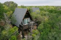 Dean's Den: Private Deck w/ Jacuzzi and a View - B&B